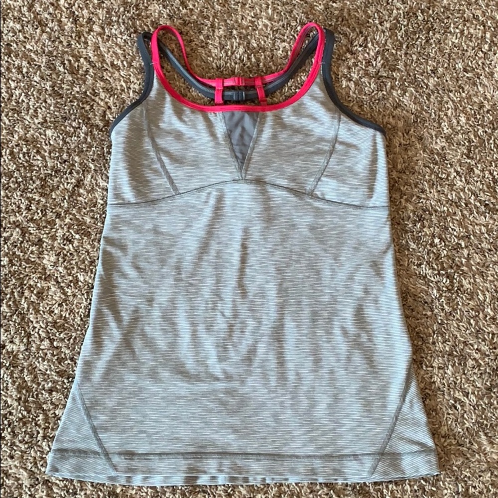 Zella tank
